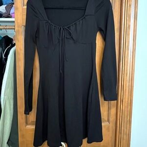 Elegant Black Long Sleeve Dress